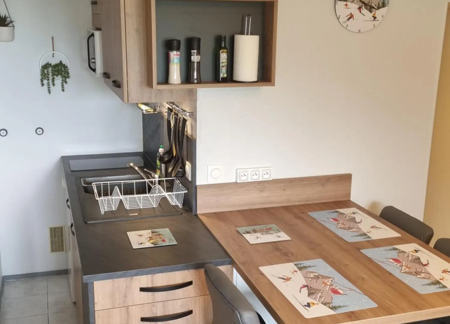 Studio Centre Super-Besse