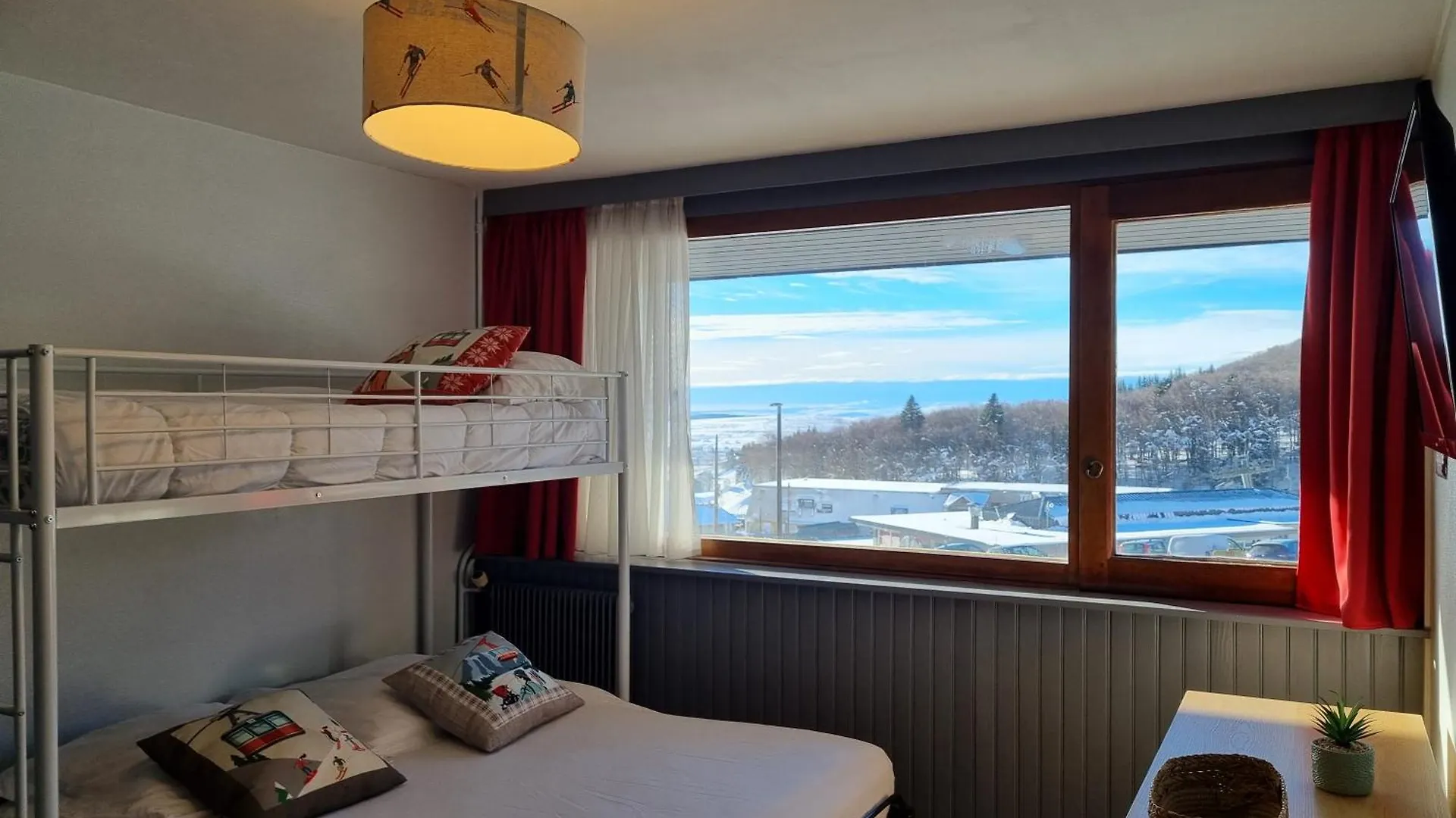Studio Centre Super-Besse